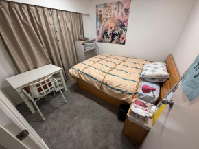 sunny room in greenlane